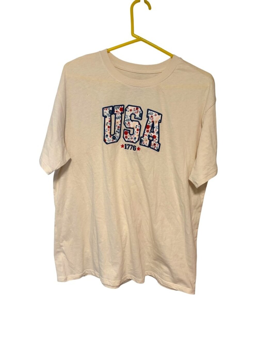 Womens XL Tee Tshirt XL Beige USA Spellout Short SLeeve Pullover